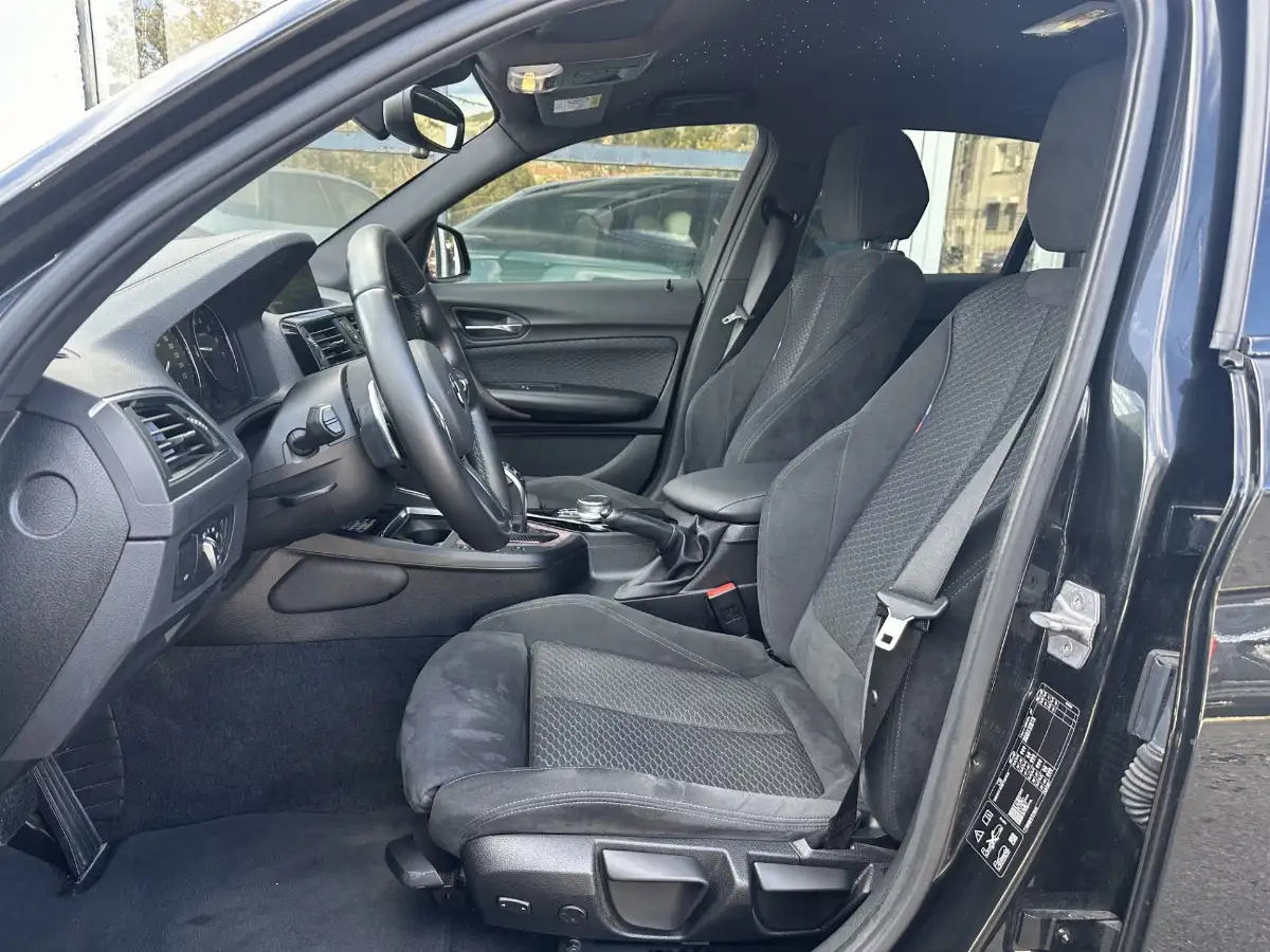 BMW SERIE 1 M140i XDRIVE 340CH