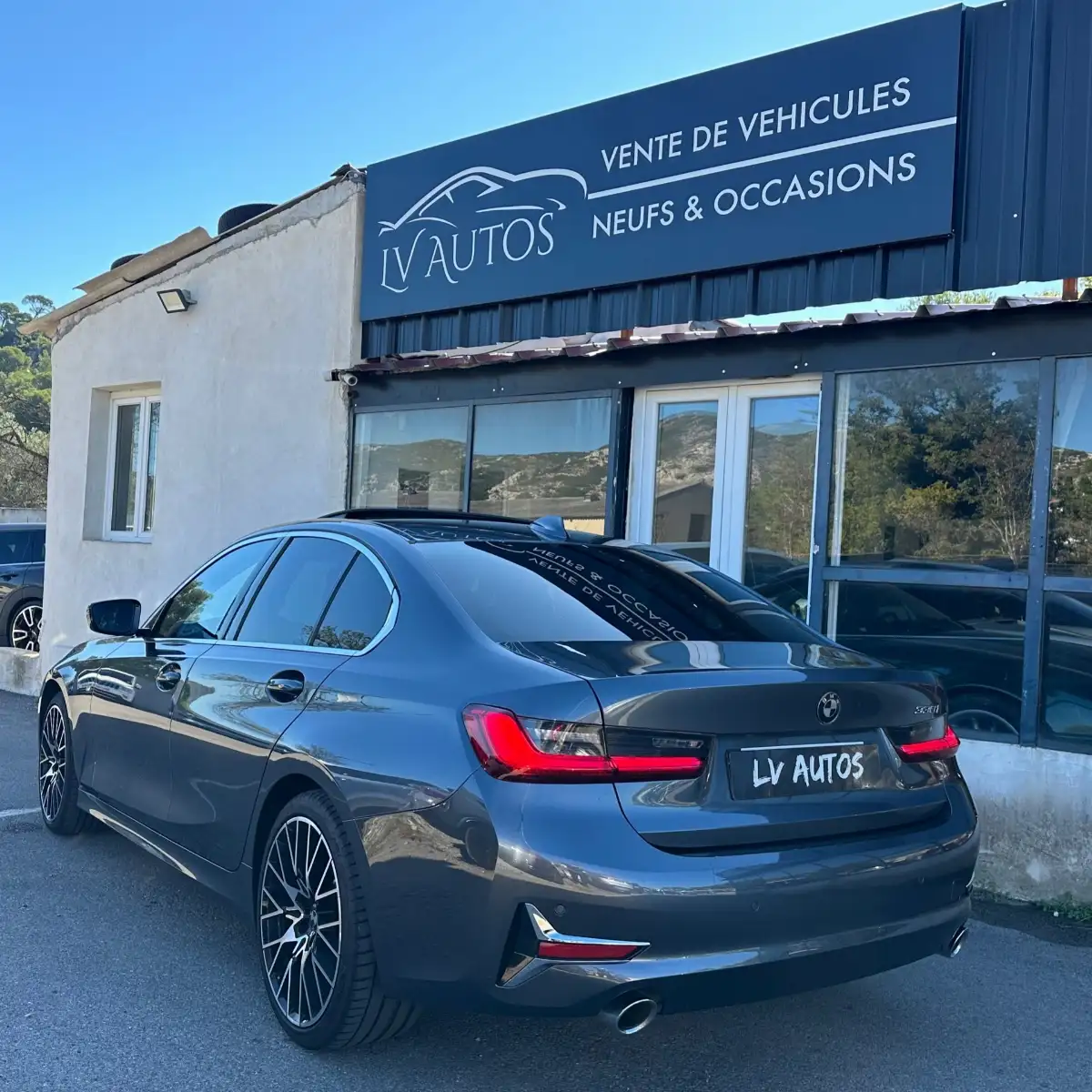 BMW SERIE 3 330i 258CH LUXURY