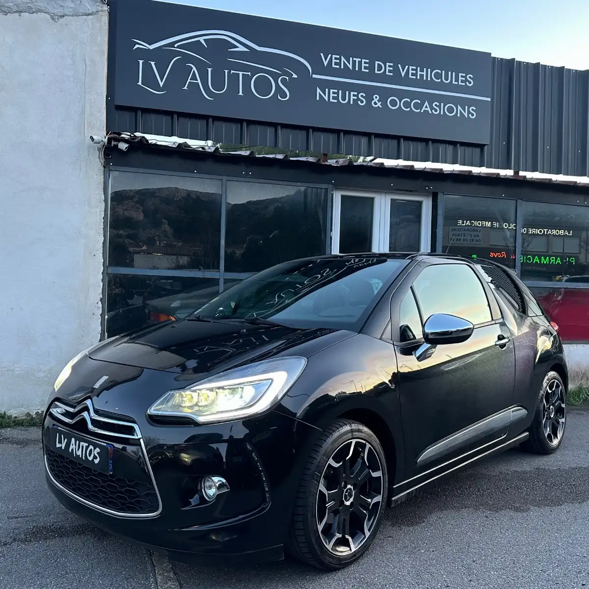 DS3 1.6 Blue Hdi 120ch Dark Light