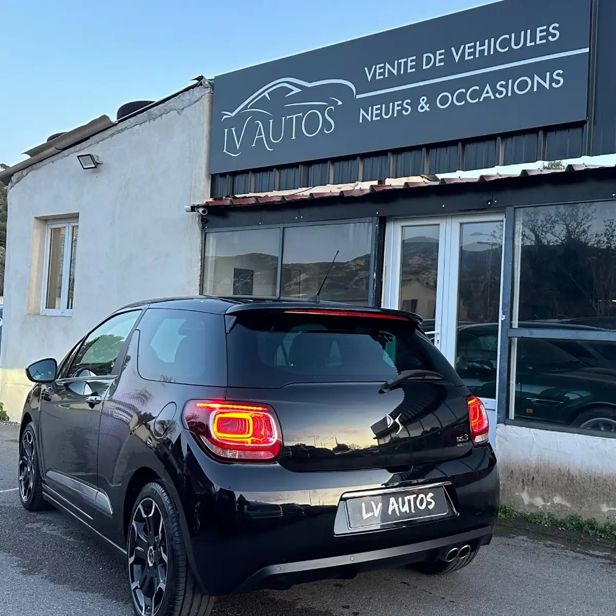 DS3 1.6 Blue Hdi 120ch Dark Light