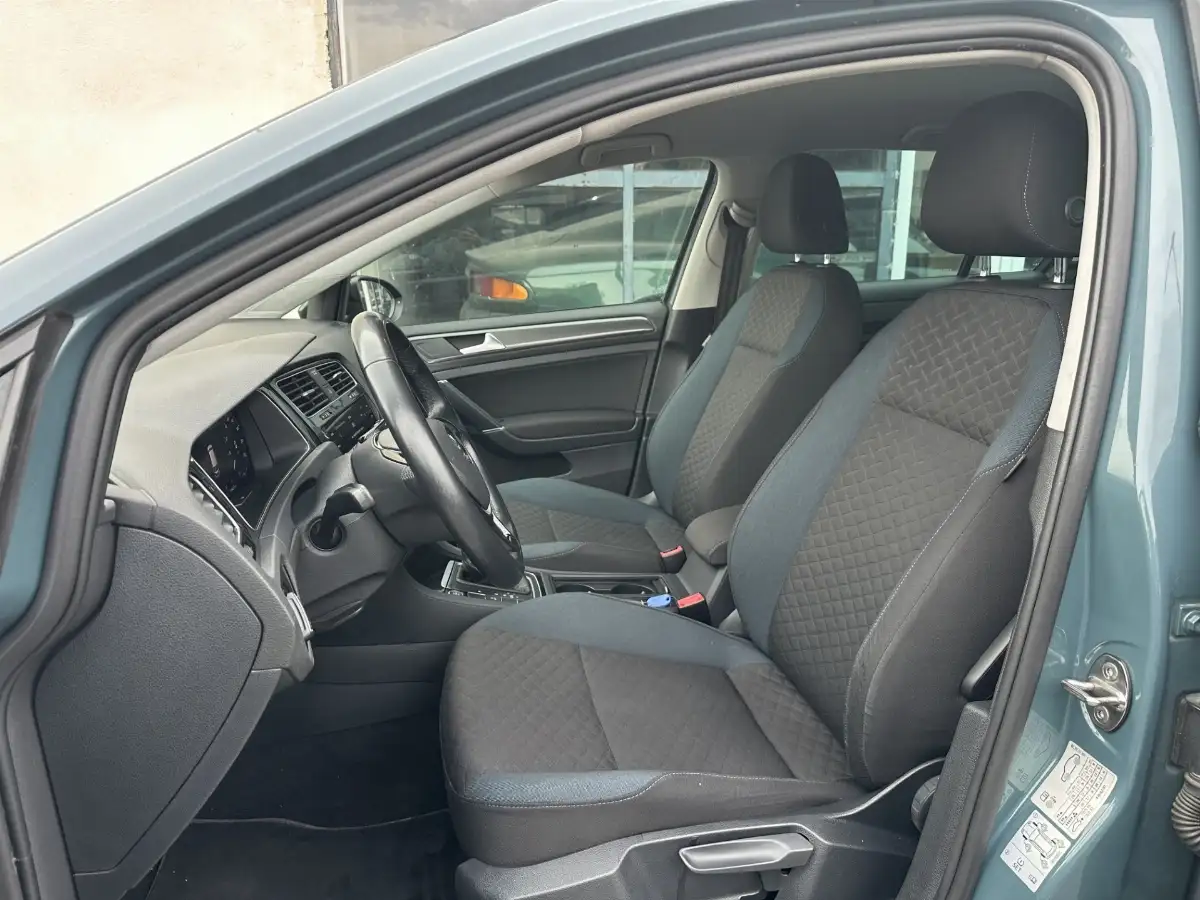 Volkswagen Golf 7 1.5 TSI 130ch VIRTUAL COCKPIT