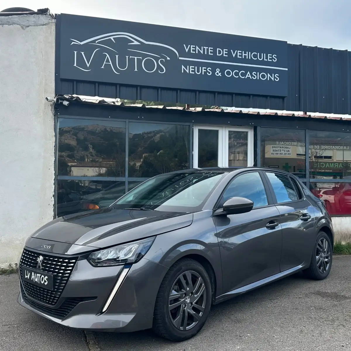 Peugeot 208 1.5 Blue HDI 100ch 1ERE MAIN TVA RECUPERABLE