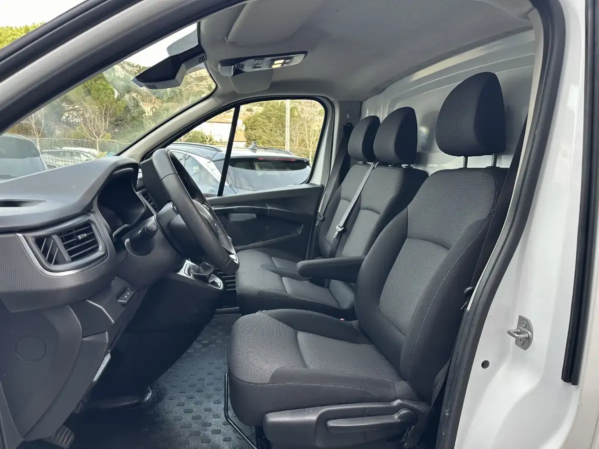 Renault Trafic 2.0 DCI 130ch L2H1 TVA RECUPERABLE