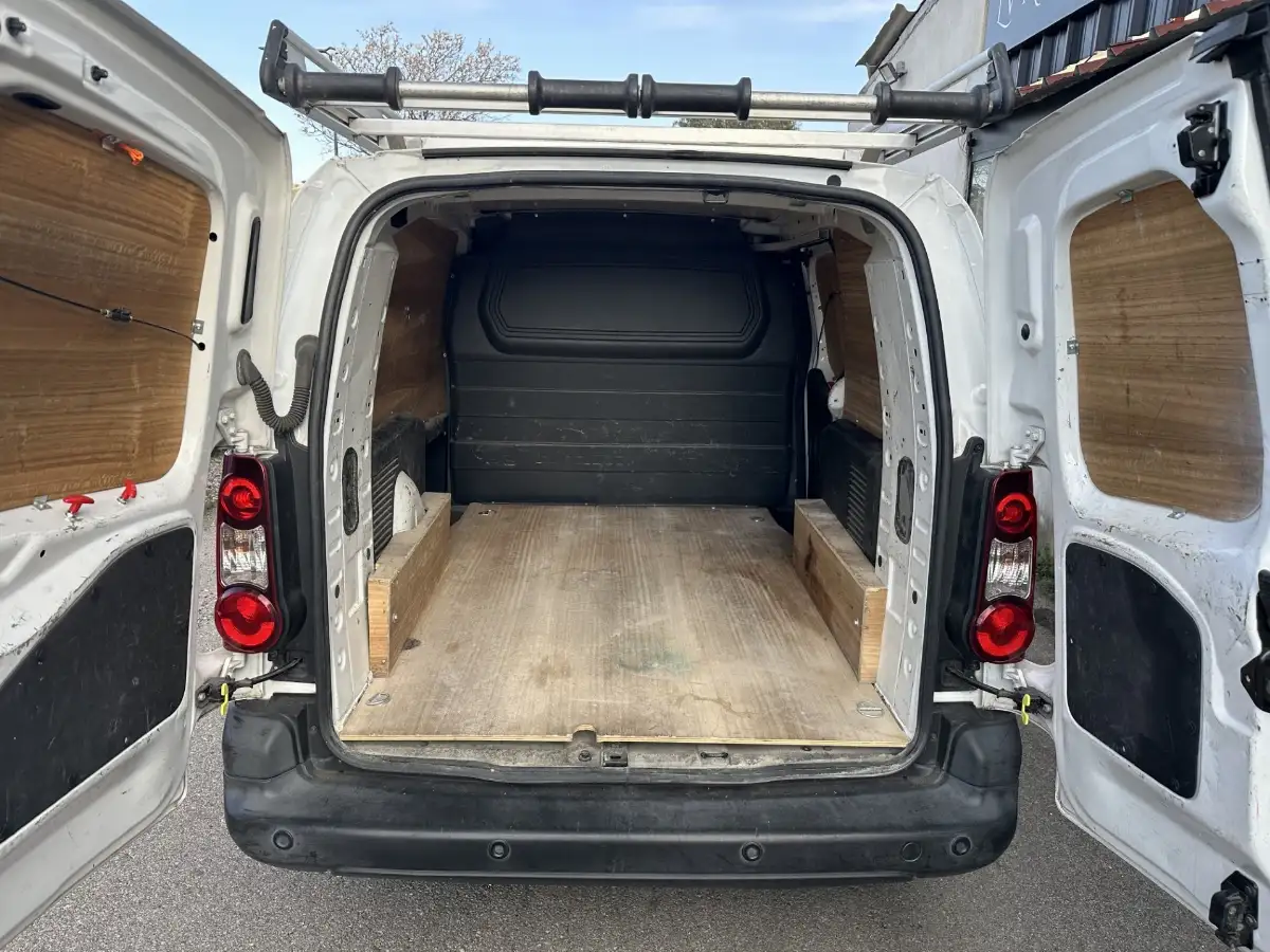 Peugeot Partner 1.6 HDI 100ch Rallongé TVA RECUPERABLE
