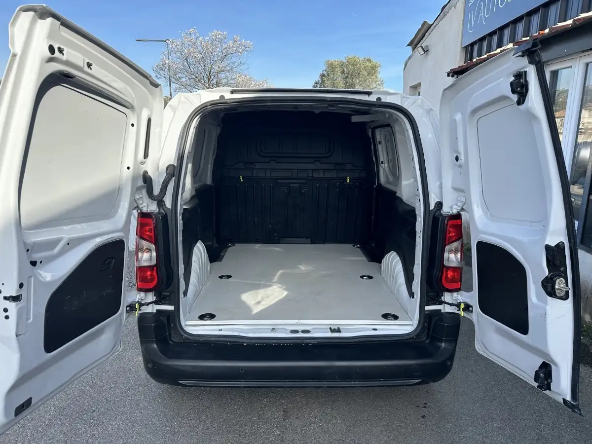 Peugeot Partner HDI 100ch Pack Asphalt Connect 3 Places