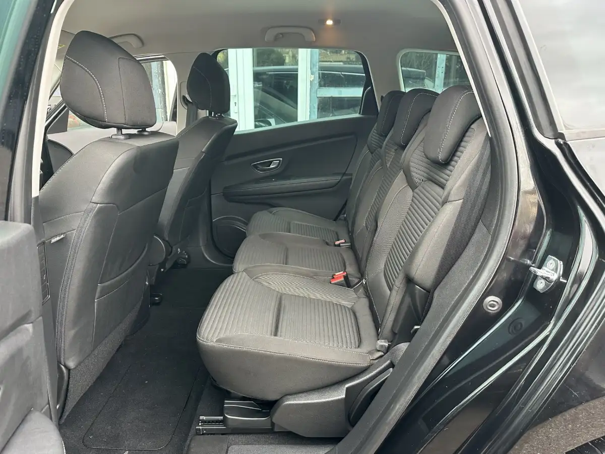 Renault Grand Scenic 1.7 Blue Dci 120ch 7 Places TVA RECUPERABLE
