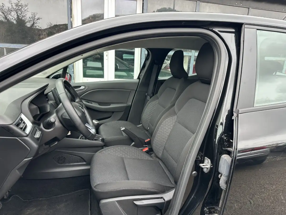 Renault Clio V 1.0 TCe 90ch Equilibre 1ERE MAIN TVA RECUPERABLE