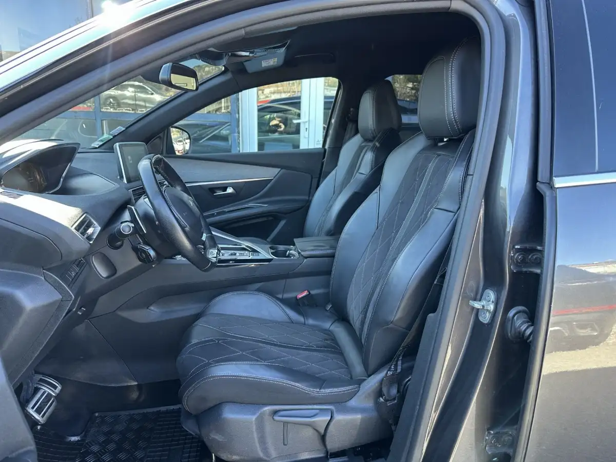 Peugeot 3008 2.0 Blue-HDI 180ch GT Line EAT8