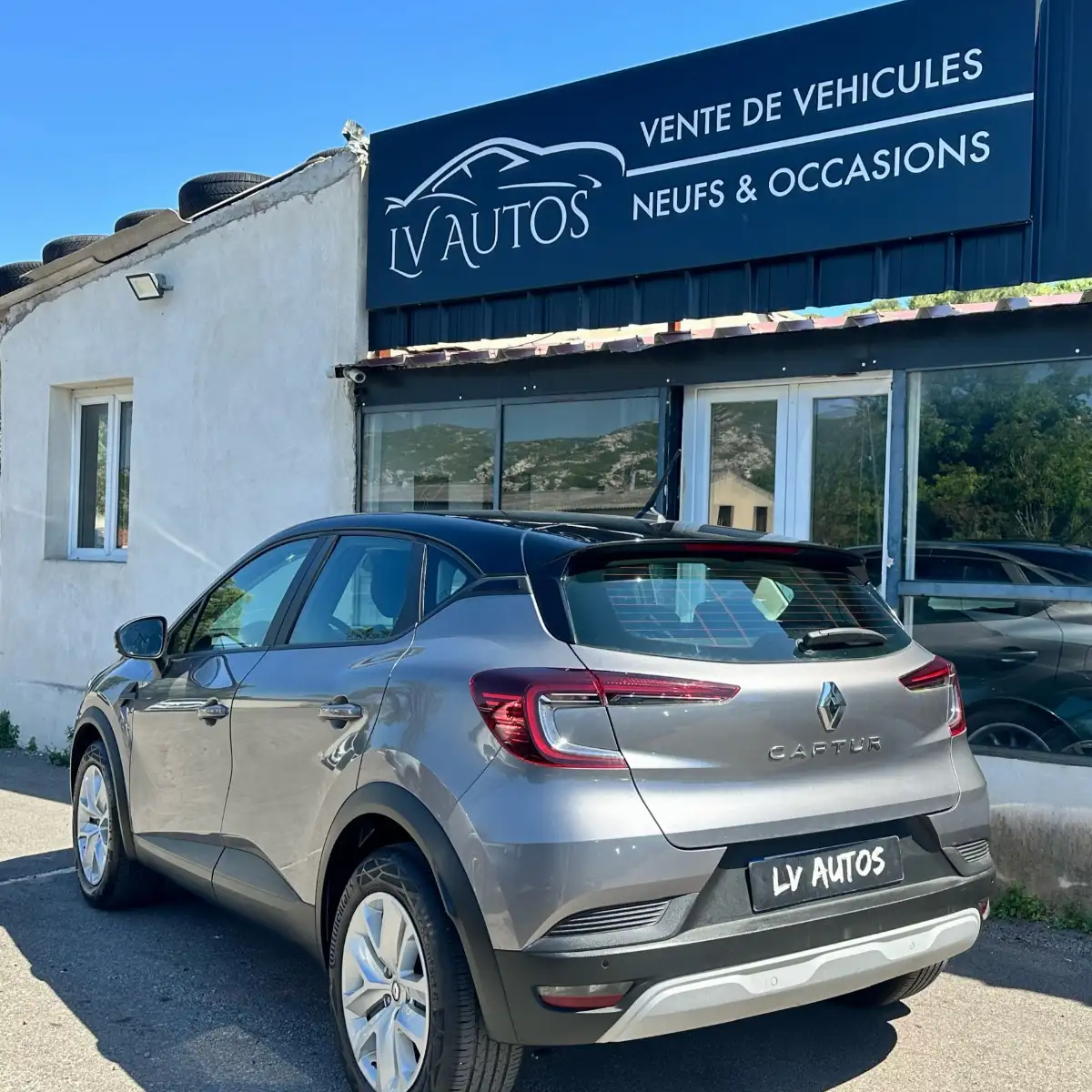 Renault Captur 0.9 TCE 90ch Equilibre 6 300 KMS TVA RECUPERABLE
