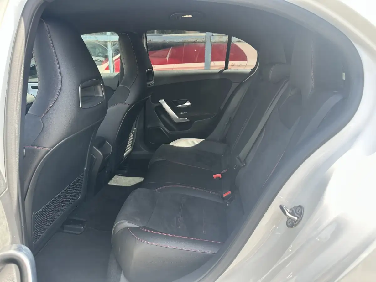 Mercedes Classe A 250 224ch 4 Matic AMG Line