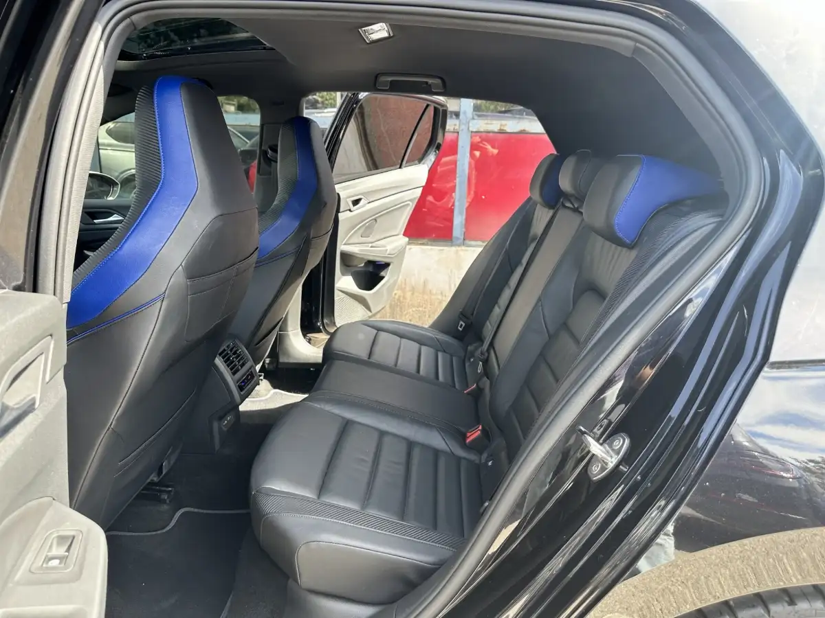 Volkswagen Golf VIII R TSI 320ch 4 Motion DSG7