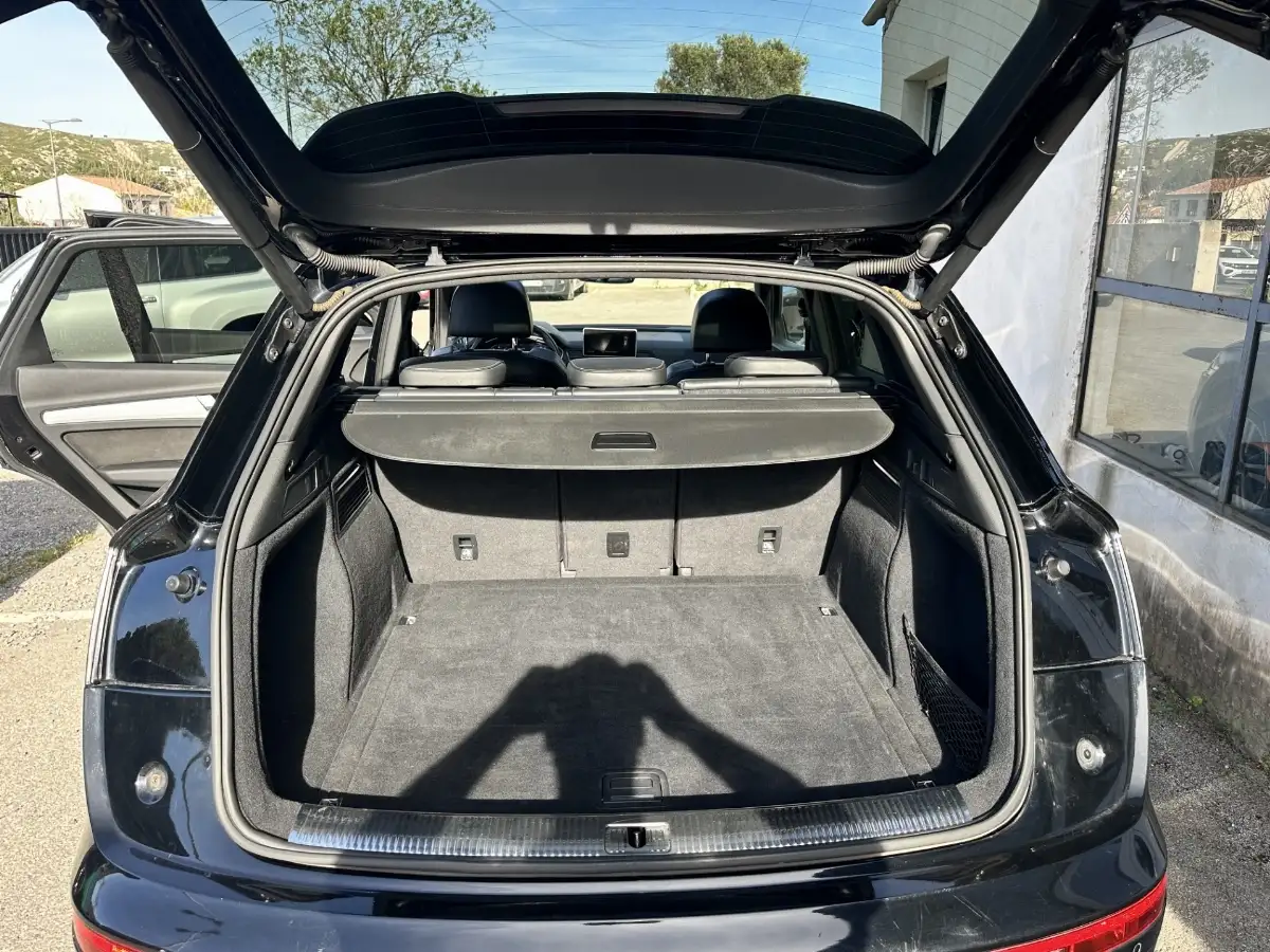 Audi Q5 2.0 TDI 190ch Quattro Sline CarPlay Toit Ouvrant