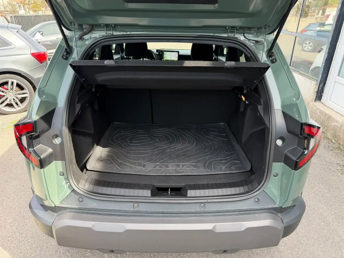 Dacia Duster 1.6 Hybrid 140ch 1ERE MAIN TVA RECUPERABLE