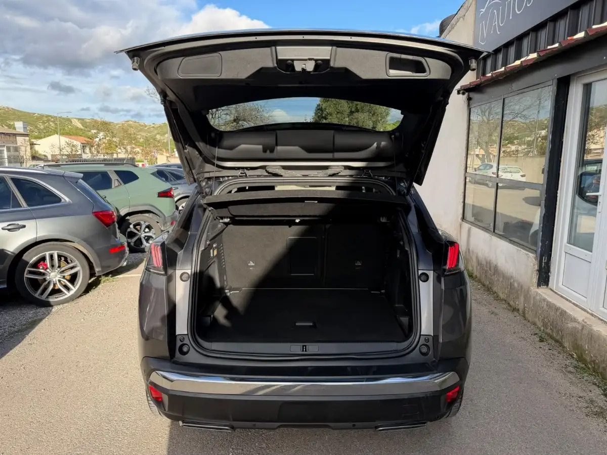 Peugeot 3008 1.5 Blue HDI 130ch GT 1ERE MAIN TVA RECUPERABLE