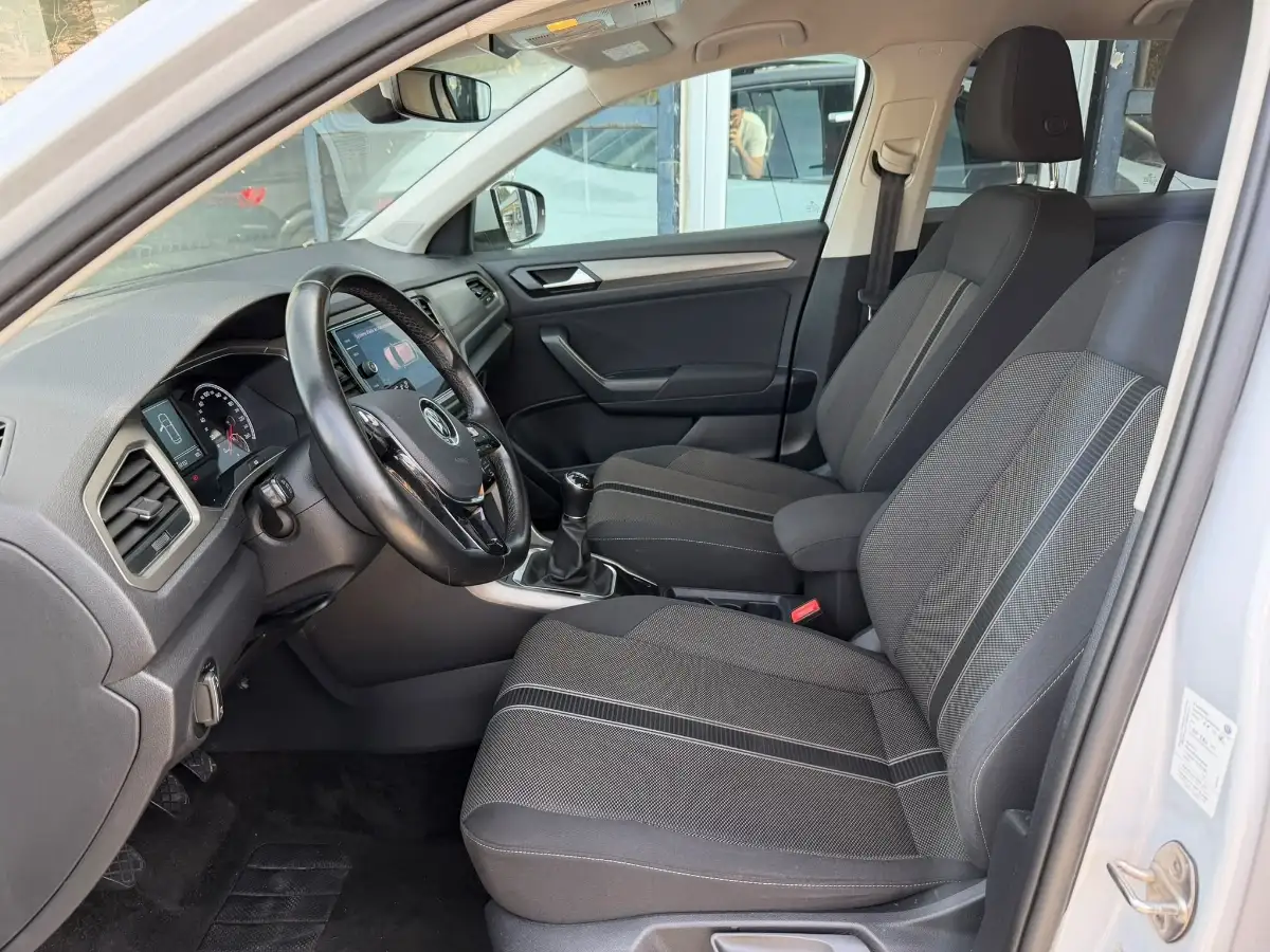 Volkswagen T ROC TSI 110ch Design